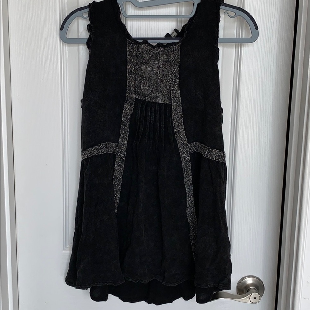 Ladies Boutique Black Sleeveless Top Shirt Small